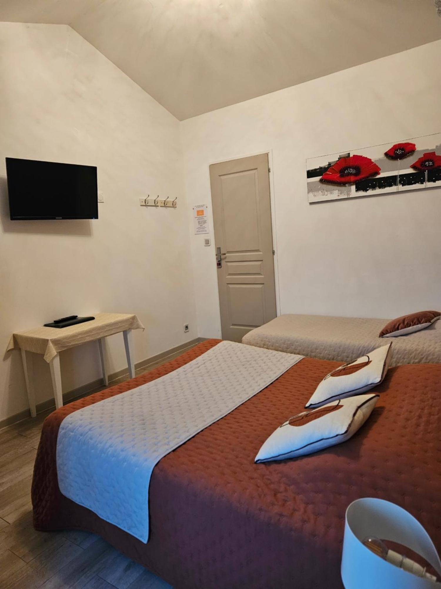 A La Gloriette Bed & Breakfast Neuville-du-Poitou Екстериор снимка