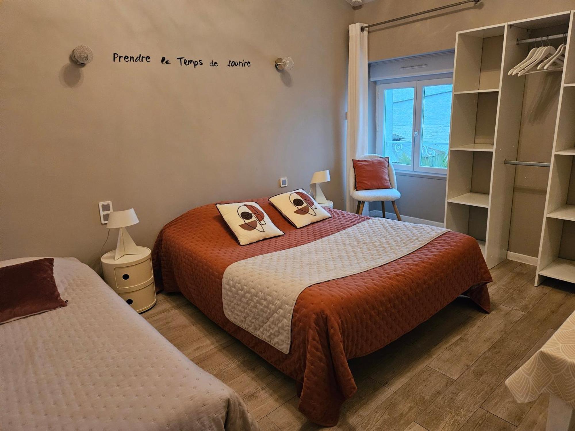 A La Gloriette Bed & Breakfast Neuville-du-Poitou Екстериор снимка